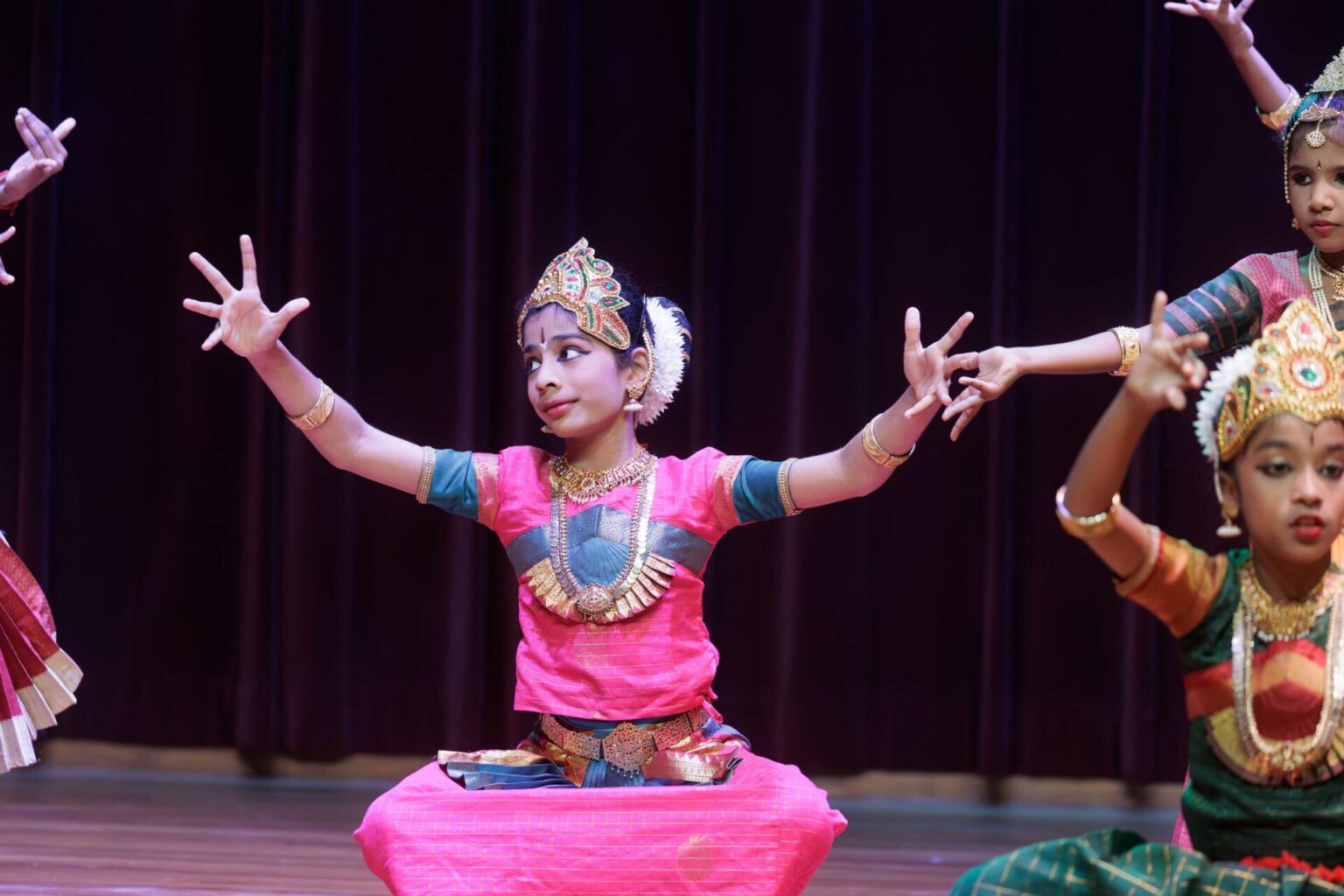DanceOfUnity260305200400